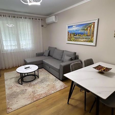 Tirana Cosy Appartments Ngoại thất bức ảnh
